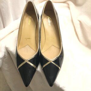 Trotters Women’s Kelsey Patent Leather Kitten Heel Dress Pump Black/Gold Size 12